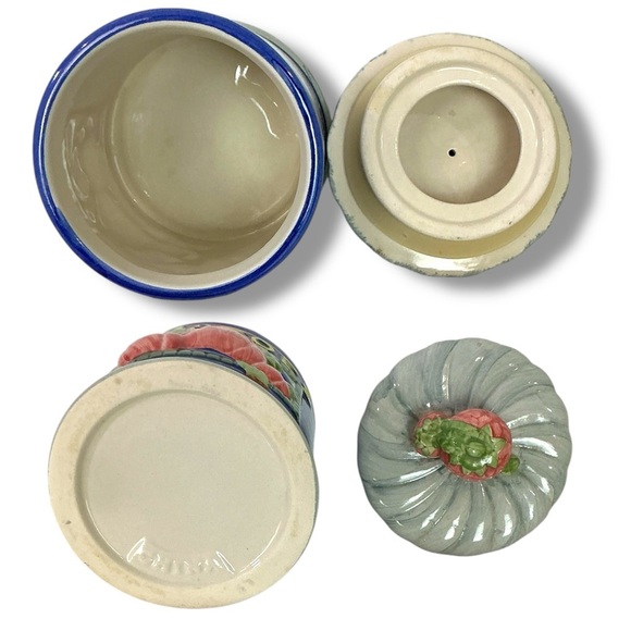 Vintage Canister Tomato Farmhouse Multipurpose Jar Ceramic Blue 3 Cup 5.25” Tall - Picture 8 of 16